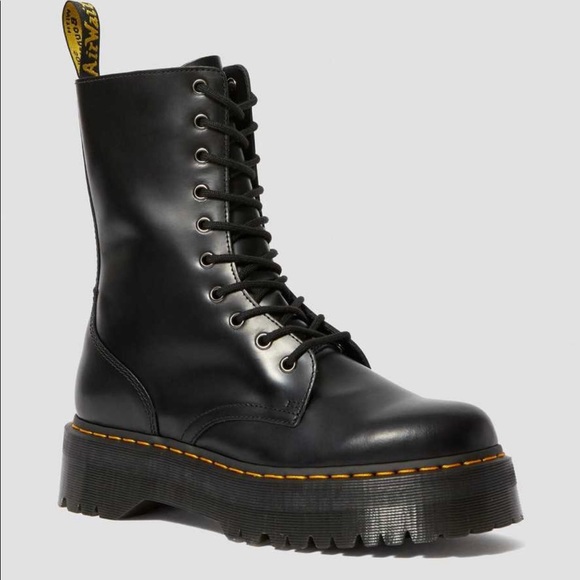 Dr. Martens Shoes - LIKE NEW PLATFORM DOC MARTENS JADON